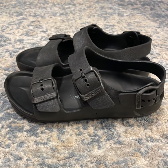 Kids’ Milano Birkenstock sandal - Picture 4 of 4